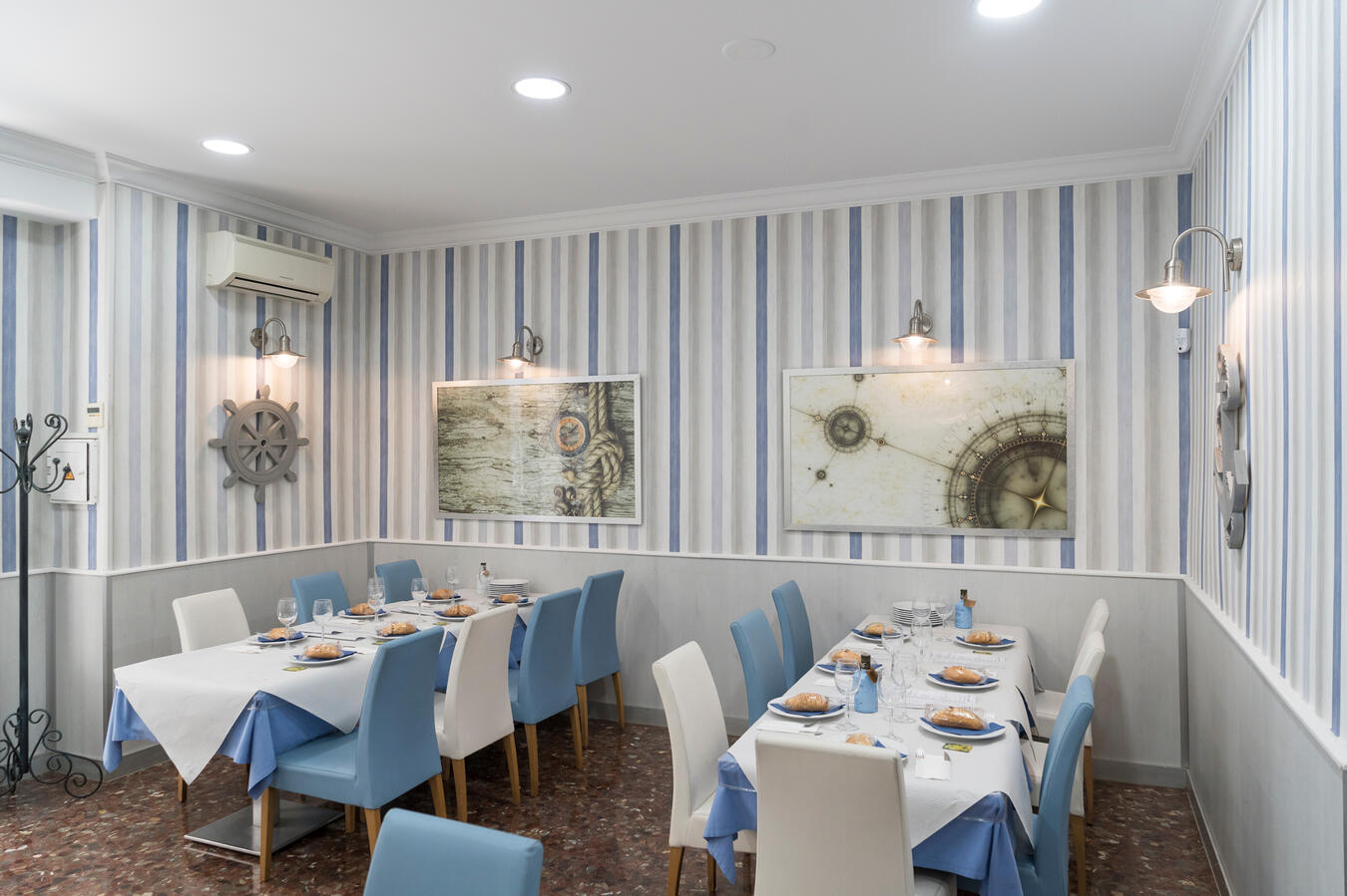 Salón del restaurante El Yate